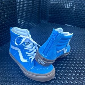 Brand new Boys Vans US 1.5, grew out of before worn.